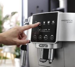 DELONGHI Magnifica Start FEB 2231.SB Garantie 3 Ans -Kafftec Magasin 3 machine a cafe delonghi magnifica start 2231sb