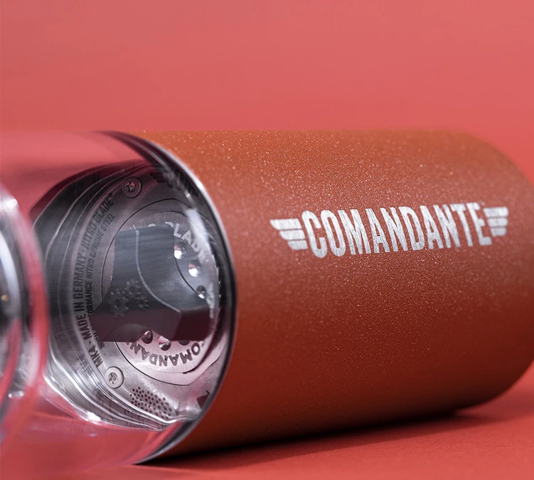 Moulin à Café COMANDANTE C40 MK4 Nitro Blade Sunset 4 Moulin à Café COMANDANTE C40 MK4 Nitro Blade Sunset – Image 2