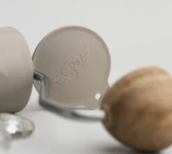 Moulin à Café Manuel COMANDANTE X25 Trailmaster Dune -Kafftec Magasin comandante trailmaster 2