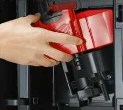 SIEMENS EQ.300 S500 TI355209RW Noir Et Inox Garantie 3 Ans 13 SIEMENS EQ.300 S500 TI355209RW Noir Et Inox Garantie 3 Ans -Kafftec Magasin groupe extractible expresso broyeur siemens eq300 s100 3