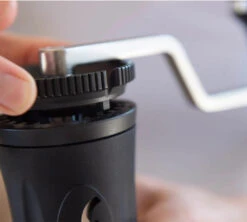 Moulin à Café Manuel FLAIR ESPRESSO The Royal Grinder -Kafftec Magasin royal grinder 3